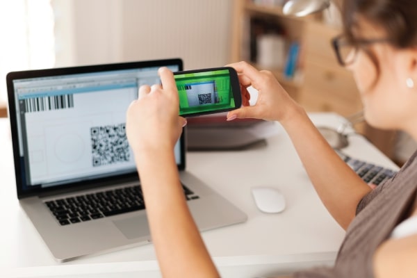 Malicious QR Code Reader App on Google Play Distributes Anatsa Banking Malware